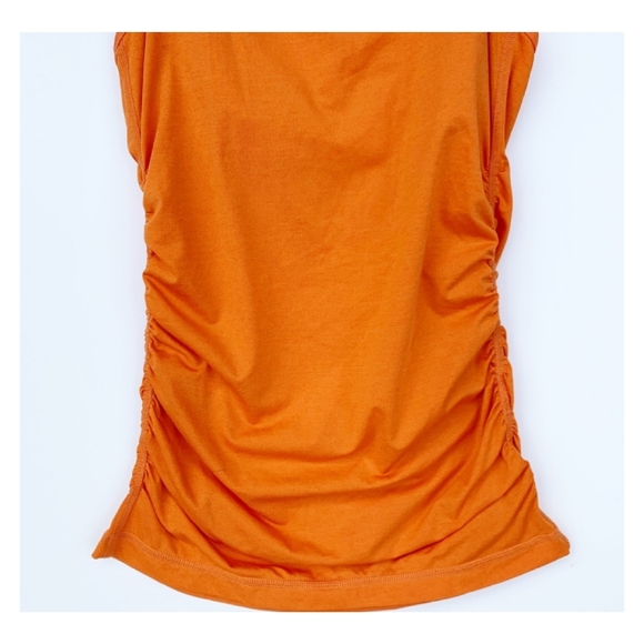 • SOLD Black Diamond • Six Shooter Tank • (Small) - Picture 3 of 5